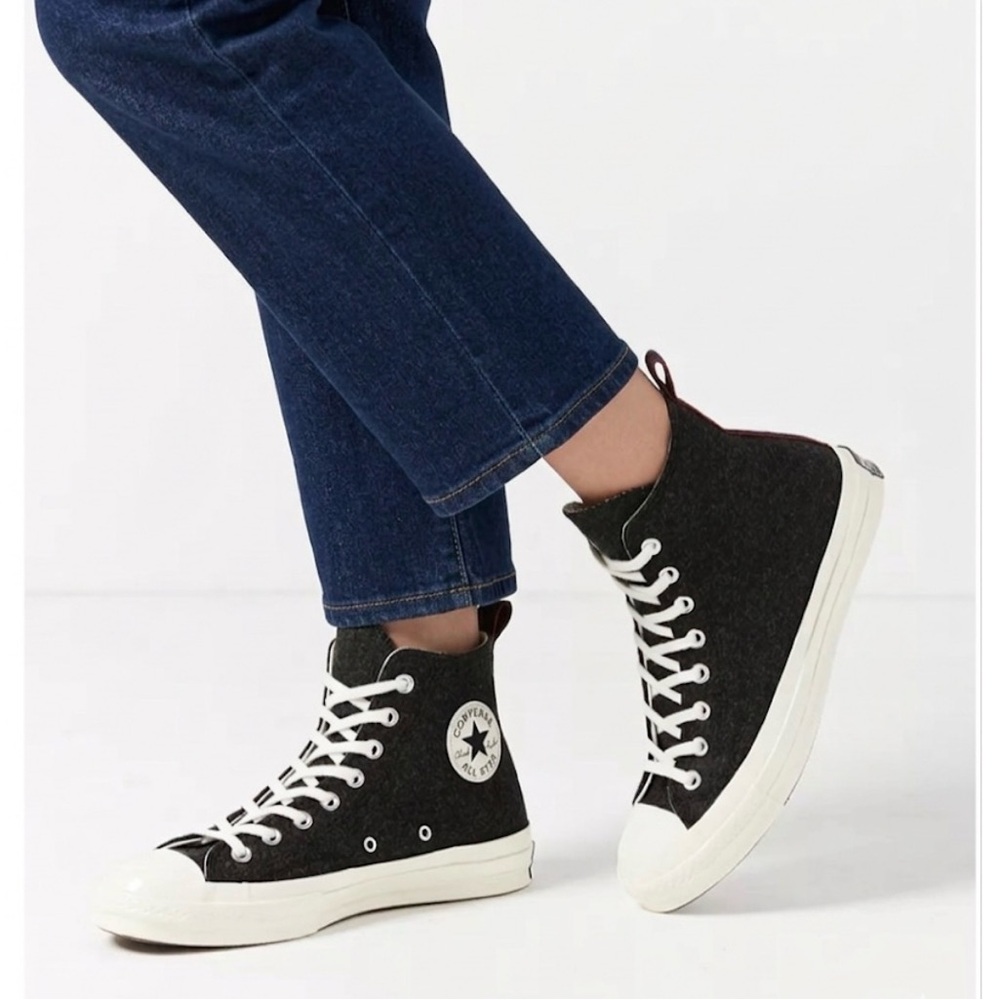 Converse NWOT women’s Chuck 70 dark‎ grey Felt Hi top sneakers lace up shoes 8.5